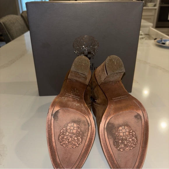 Vince Camuto VC-Fritan Brown Stacked Heel Boots - Picture 10 of 12